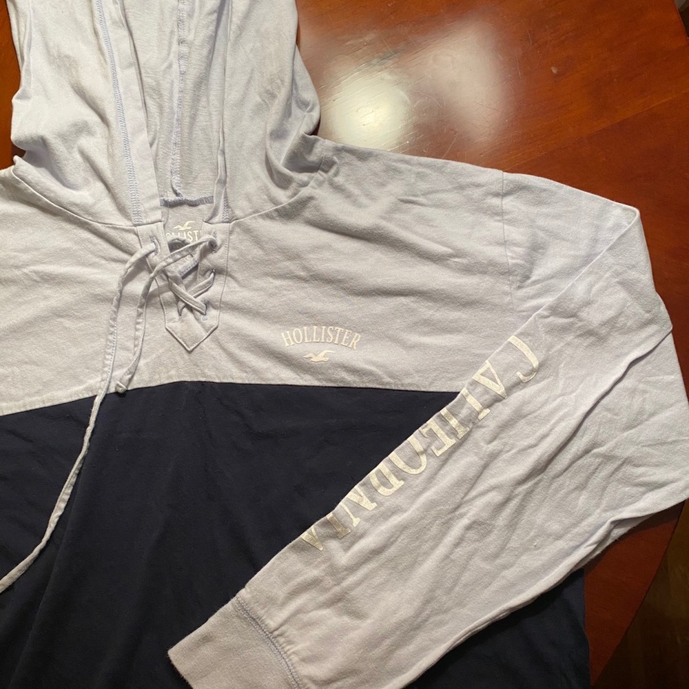 Women’s HOLLISTER long sleeve top